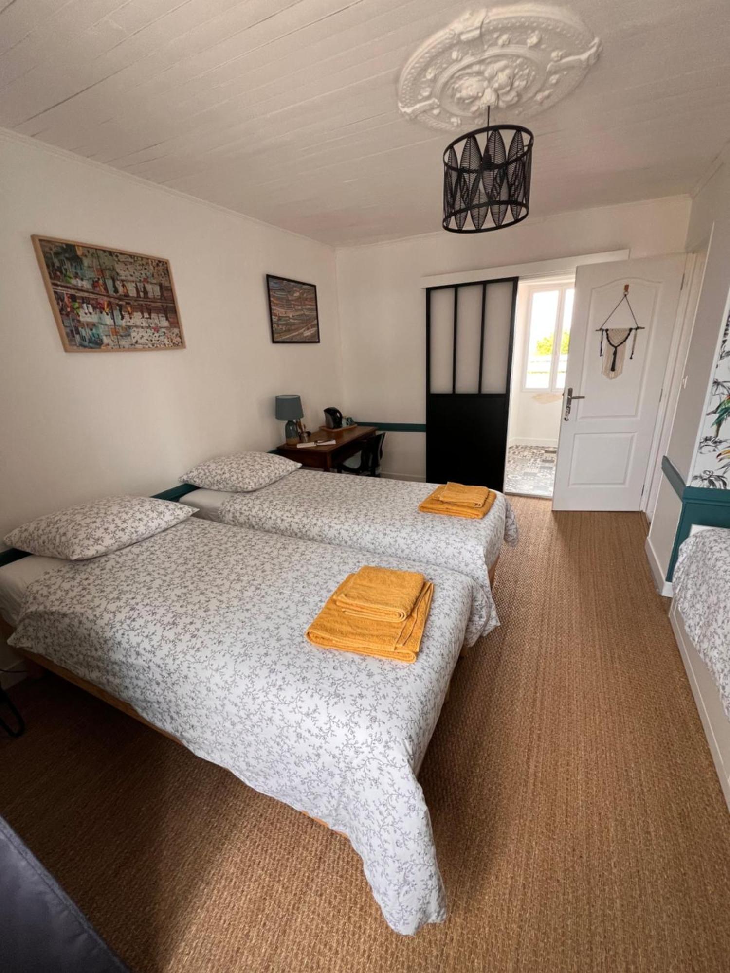 Bien Et Toit Bed & Breakfast Montredon  Exterior foto