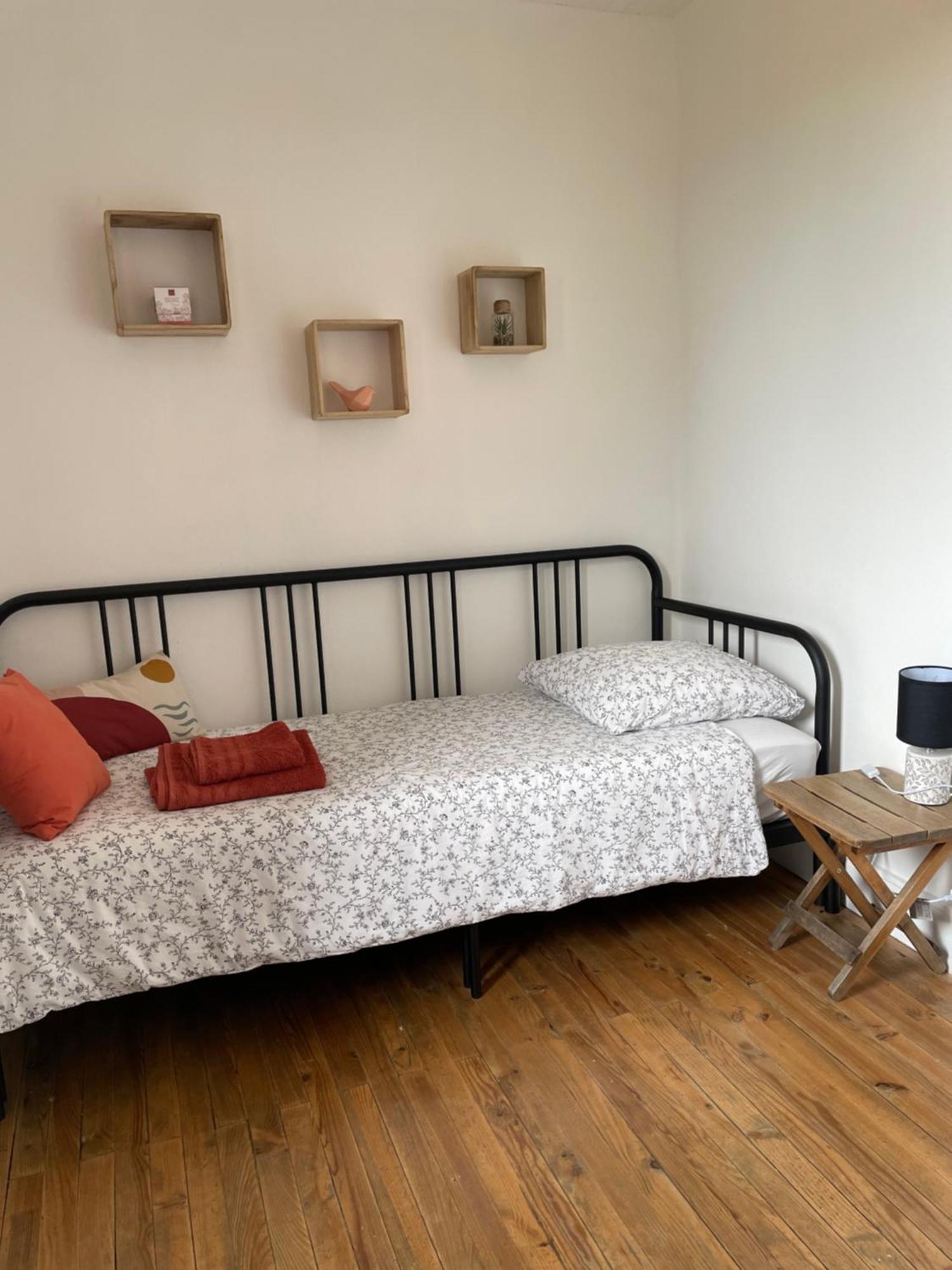 Bien Et Toit Bed & Breakfast Montredon  Exterior foto