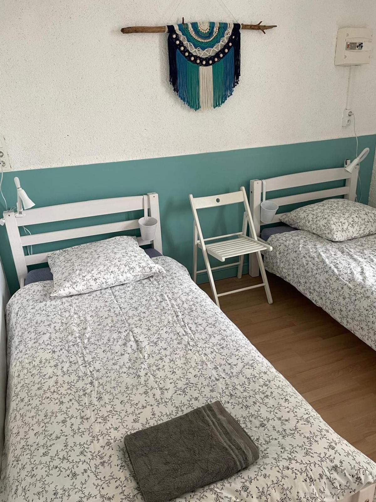 Bien Et Toit Bed & Breakfast Montredon  Exterior foto